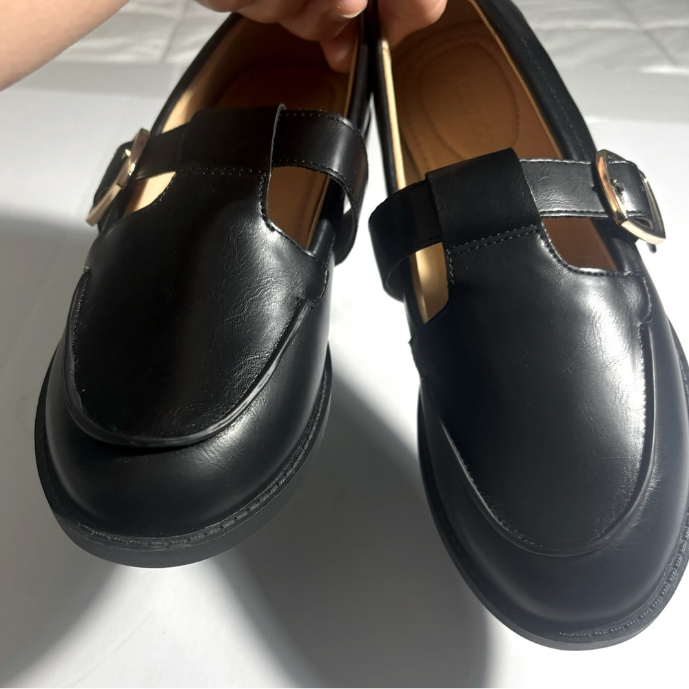 Classic Black Mary Jane Loafers for Women - Picture 4 of 13